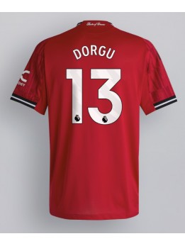 Manchester United Patrick Dorgu #13 Replika Hemmakläder 2025-26 Kortärmad